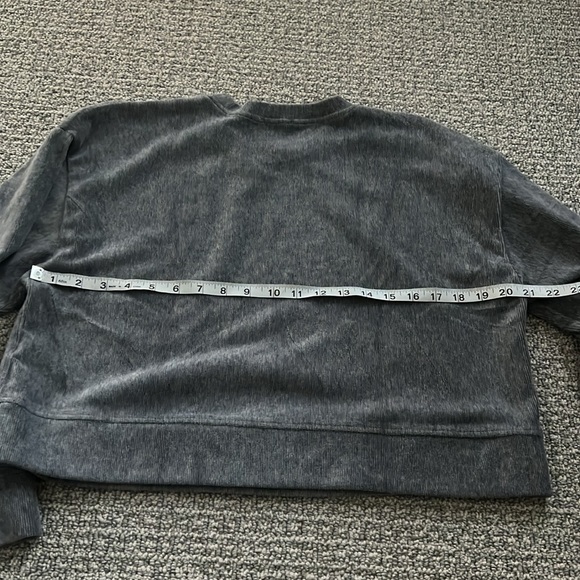 Zara Grey Cropped Sweatshirt Grey Sweater Top M - Picture 6 of 9